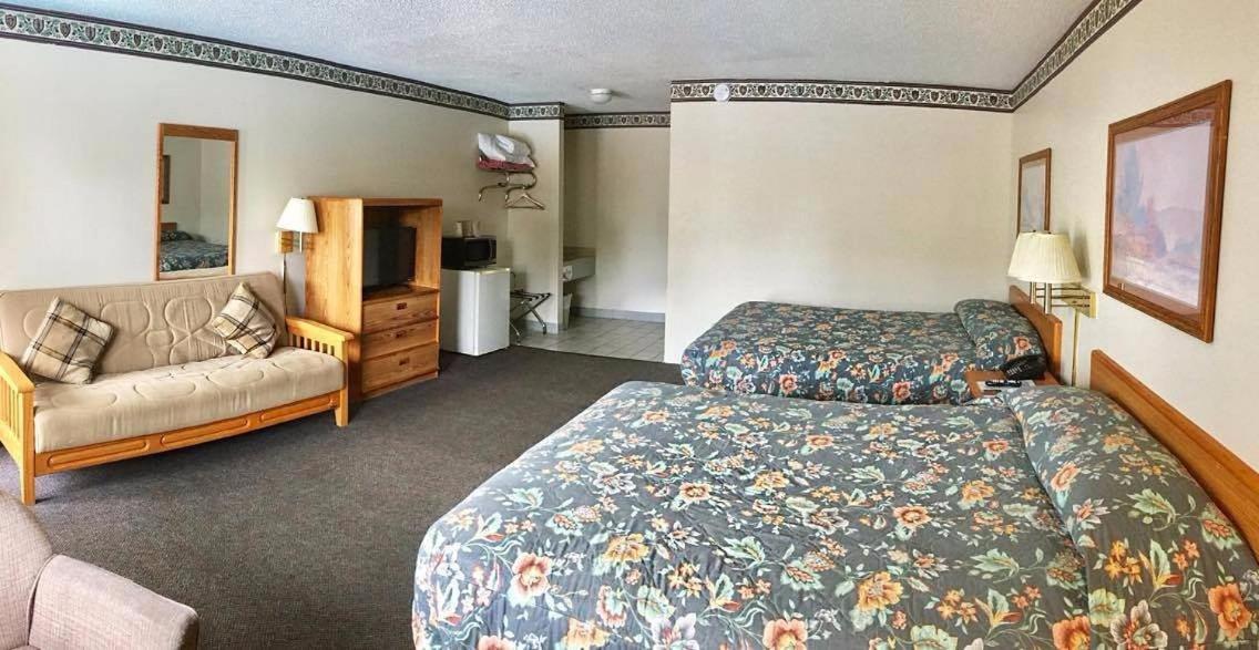 Fields Park Motel Wisconsin Dells Extérieur photo